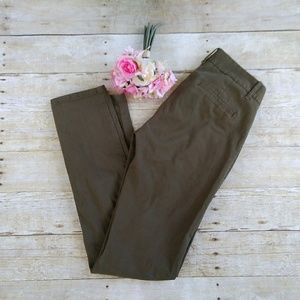 J. Crew Pants - J. Crew Bennett Chino Size 0 J. Crew Pants - J. Crew Bennett Chino Size 0